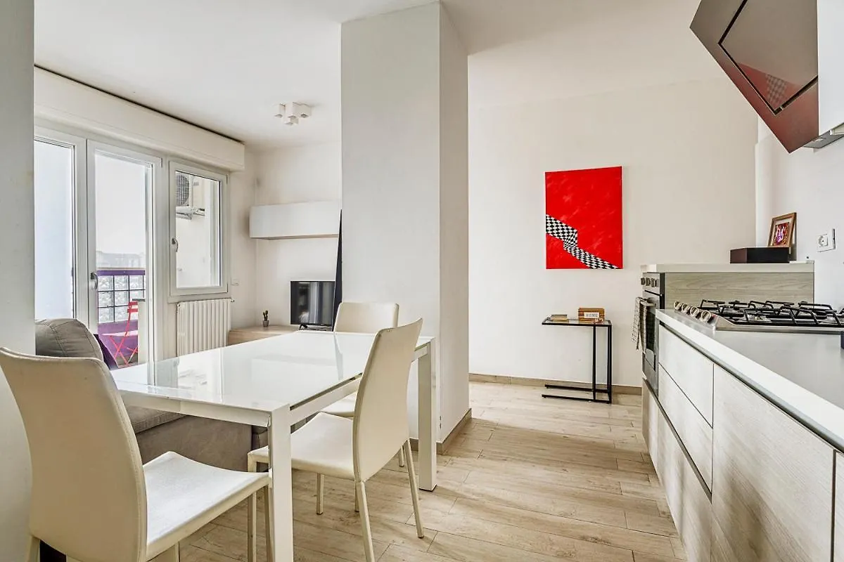 Brand New 1 Bedroom Apartment In Navigli Area Milan
