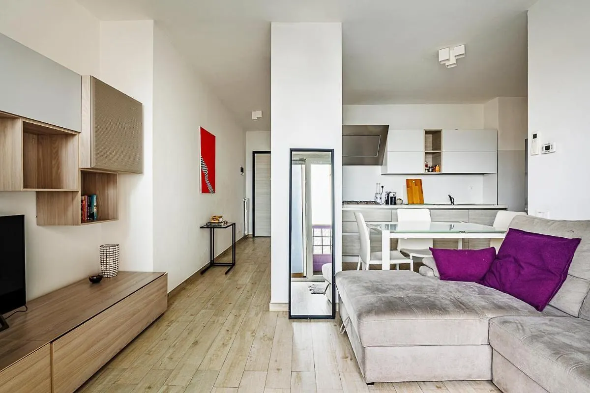 Brand New 1 Bedroom Apartment In Navigli Area Milan
