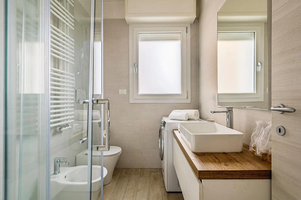 Brand New 1 Bedroom Apartment In Navigli Area Milan Italy