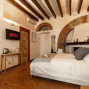 Cozy House In Naviglio Grande - Homy Apartment