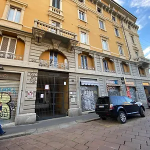 Lm Tortona House Apartment